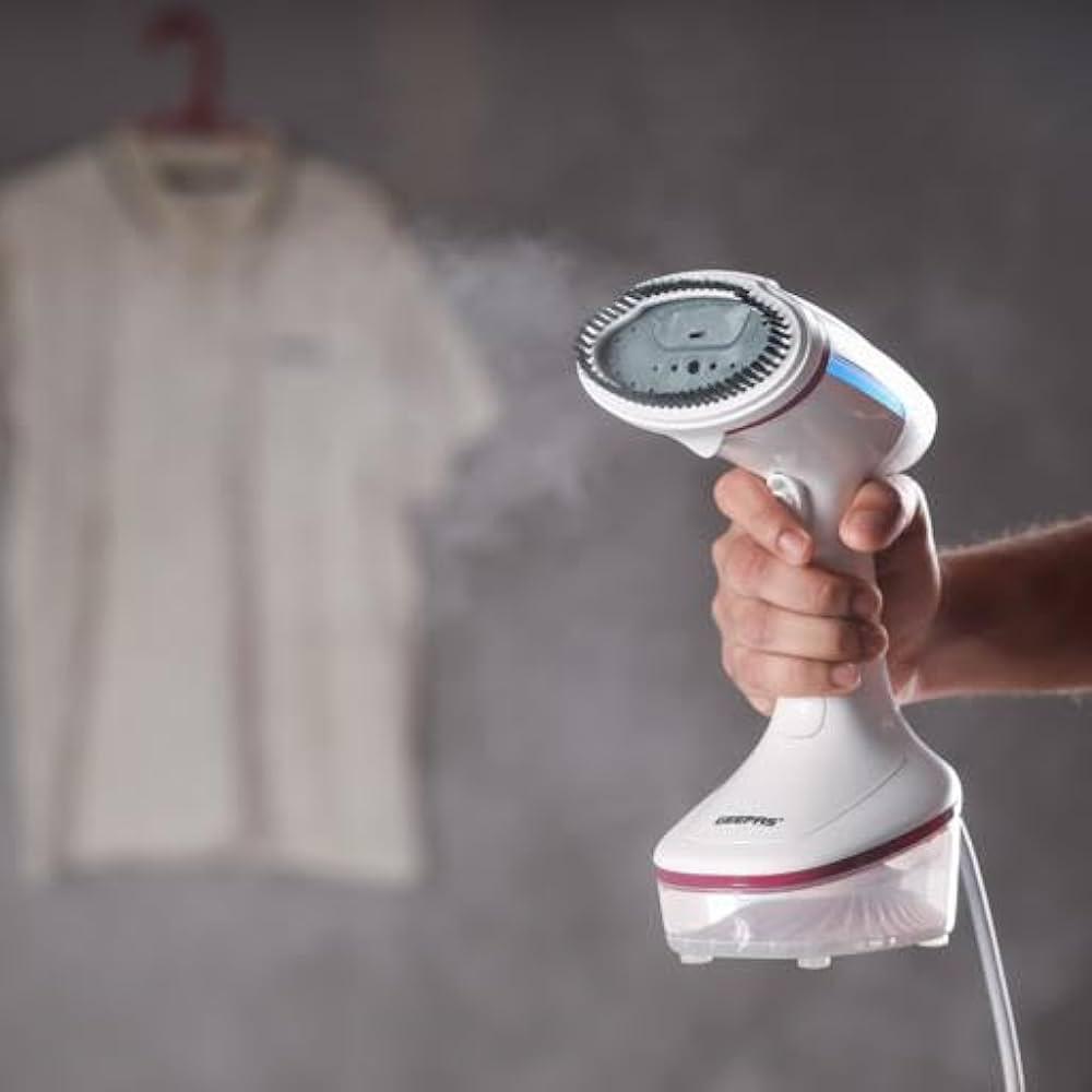 Portable Garment Steamer - Geepas for All Fabrics
