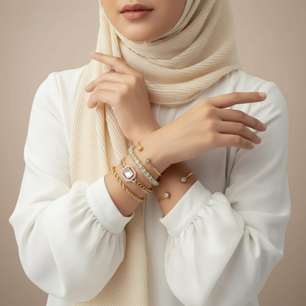 4pcs Women's Personality Exaggerated Punk Style Twist Chain Bracelet Set with Rhinestones - Shoppy