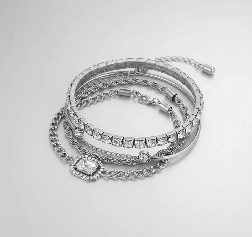 4pcs Women's Personality Exaggerated Punk Style Twist Chain Bracelet Set with Rhinestones - Shoppy